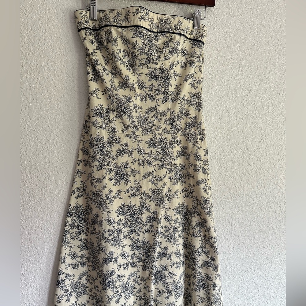 Blue & White Floral Toile Pattern Midi Dress